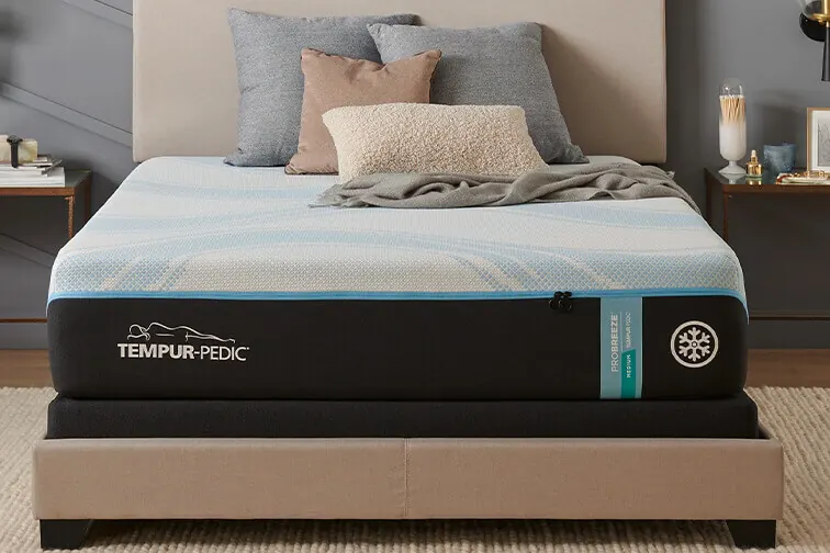 Tempur-Pedic ProBreeze mattress on a TEMPUR-Ergo base in The Sleep Center showroom